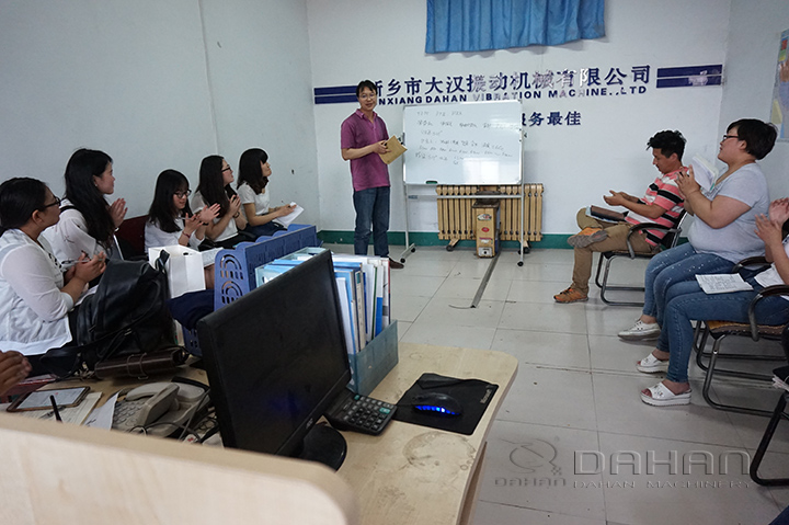 漢螺旋給料機實力雄厚，技術(shù)研發(fā)團隊上百人